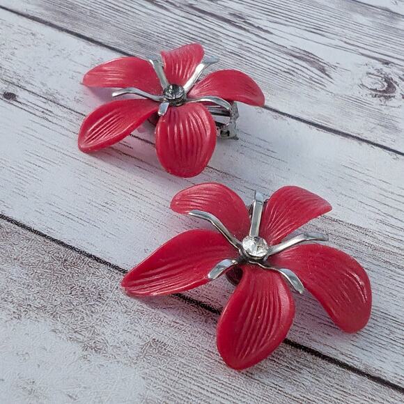 Vintage Clip On Earrings Extra Large Red Flower Statement - Picture 3 of 5